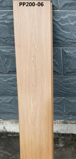 LAMINATE FLOOR VS200-06