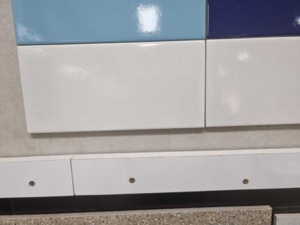 POOL TILE YC001 WHITE
