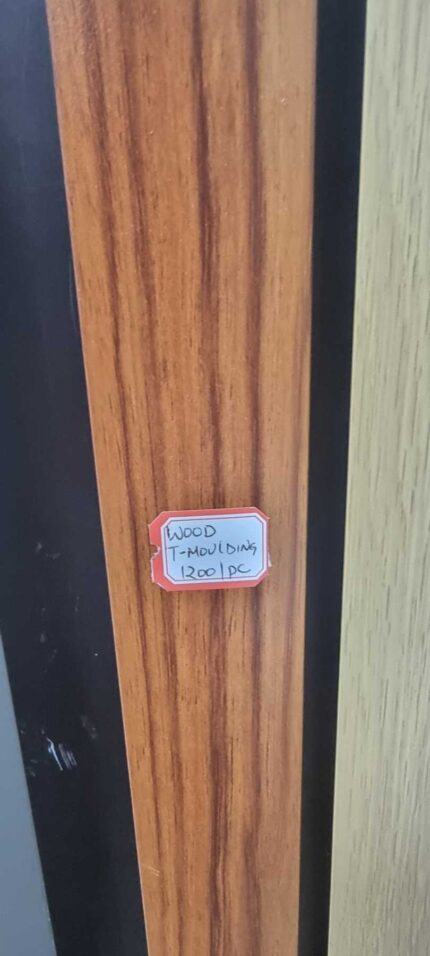 T MOULDING WOOD